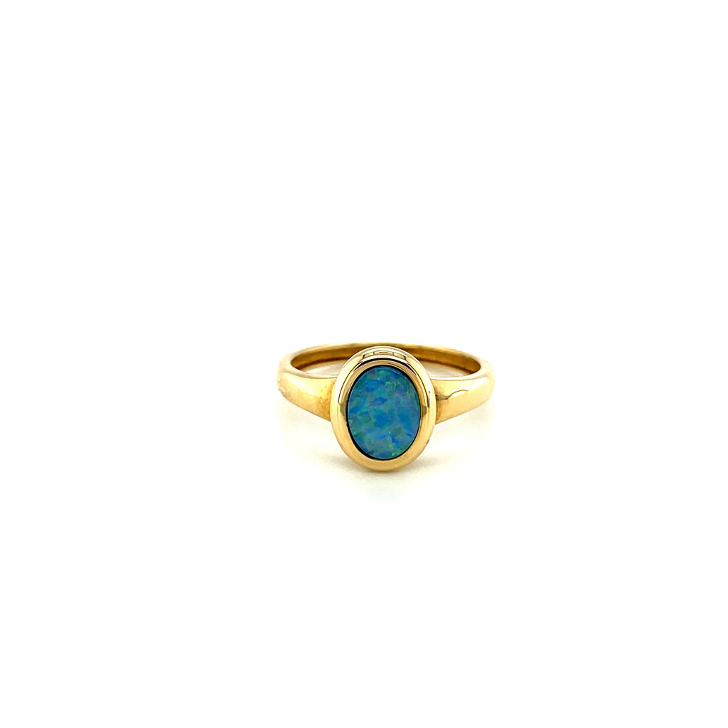 Lady's Yellow 14 Karat boulder Opal doublet ring